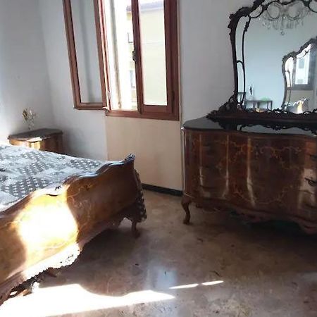 Spacious Room Маргера Екстериор снимка